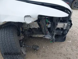 2014 Jeep Cherokee Latitude with VIN 1C4PJMCSXEW150735, listed as a IAAI auction lot 42020944 with 76,303 mi miles and . Bid and sale history available at carsss.com. Image 21.