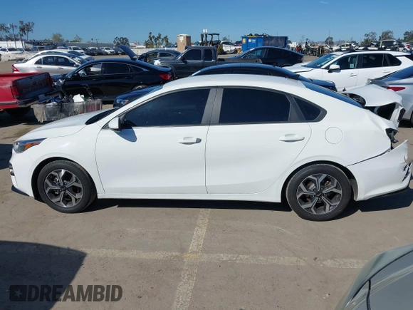 2021 Kia Forte LXS z VIN 3KPF24AD3ME283990, wystawiony jako IAAI lot #41839394 z przebiegiem 66 197 mil mil oraz . Historia ofert i sprzedaży dostępna na DreamBid. Obrazek 14.
