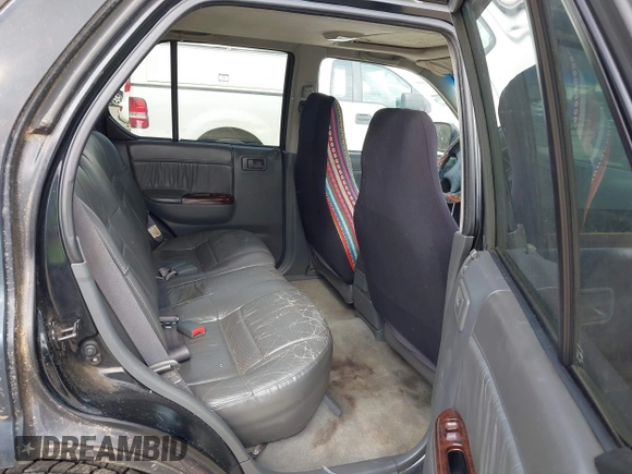 1999 Honda Passport LX with VIN 4S6CK58W7X4410782, listed as a IAAI auction lot 41493176 with 276,257 mi miles. Bid and sale history available at carsss.com. Image 8.