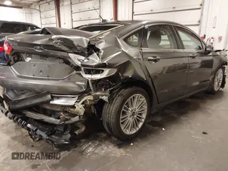 2015 Ford Fusion SE with VIN 3FA6P0H96FR293510, listed as a IAAI auction lot 41897900 with 76,744 mi miles and . Bid and sale history available at carsss.com. Image 4.