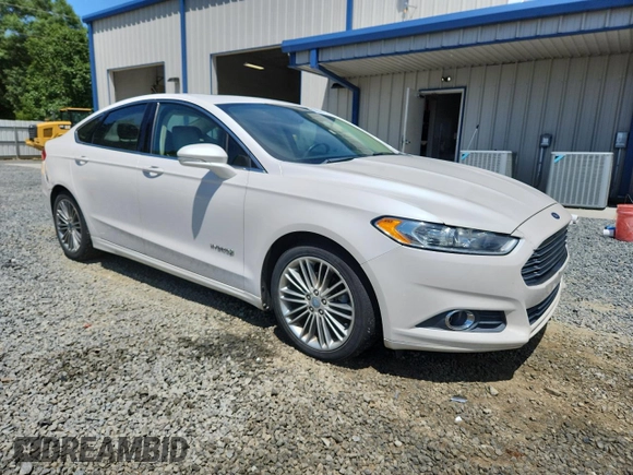 2013 Ford Fusion SE Hybrid with VIN 3FA6P0LU3DR265589, listed as a Copart auction lot 64081245 with 224,864 mi miles and Salvage title. Bid and sale history available at DreamBid. Image 4.
