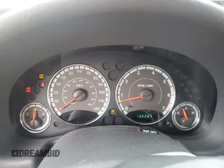 2006 Jeep Liberty Limited with VIN 1J4GL58K56W238578, listed as a Copart auction lot 57253195 with 132,207 mi miles and Salvage title. Bid and sale history available at DreamBid. Image 9.