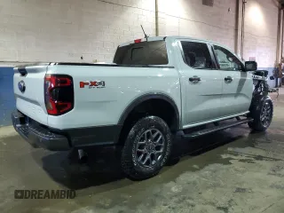 2024 Ford Ranger XLT with VIN 1FTER4HH4RLE47021, listed as a Copart auction lot 48300155 with 4,444 mi miles and Salvage Title. Bid and sale history available at carsss.com. Image 3.