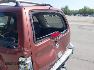 2002 Nissan Xterra XE z VIN 5N1ED28T22C503143, wystawiony jako IAAI lot #42215012 z przebiegiem 236 895 mil mil oraz . Historia ofert i sprzedaży dostępna na DreamBid. Obrazek 12.