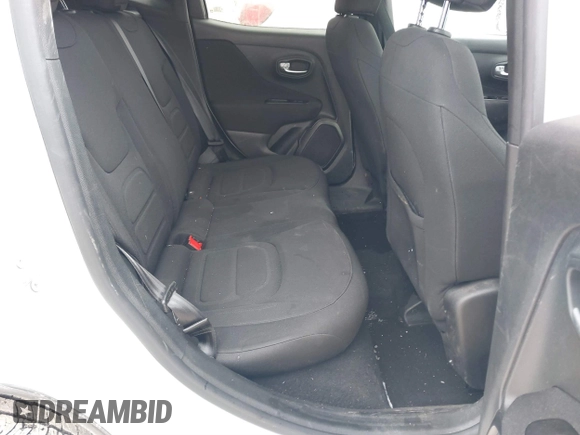 2020 Jeep Renegade Latitude with VIN ZACNJBBB7LPL57524, listed as a IAAI auction lot 41639559 with 126,742 mi miles. Bid and sale history available at carsss.com. Image 8.