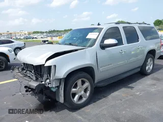 2013 Chevrolet Suburban LT with VIN 1GNSCJE08DR378459, listed as a IAAI auction lot 42453650 with 179,156 mi miles and . Bid and sale history available at DreamBid. Image 18.