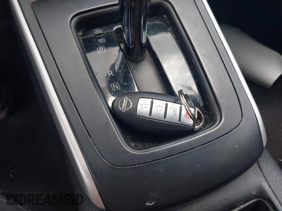2017 Nissan Sentra SR с VIN 3N1AB7AP1HY350180, выставлен на аукционе IAAI как лот 42444616 с пробегом 122 772 миль миль и . История ставок и продаж доступна на DreamBid. Изображение 11.