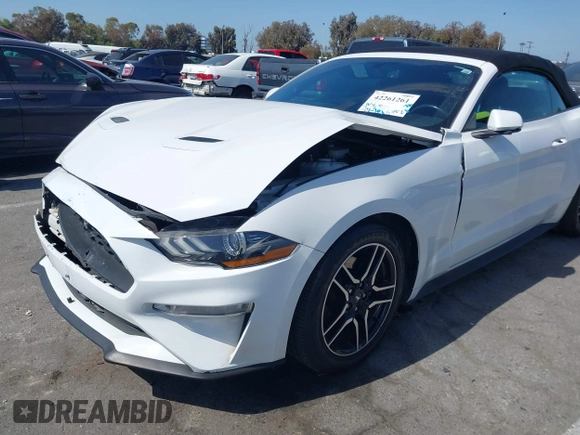 2018 Ford Mustang EcoBoost Premium z VIN 1FATP8UH8J5111364, wystawiony jako IAAI lot #42261261 z przebiegiem 102 703 mil mil oraz . Historia ofert i sprzedaży dostępna na DreamBid. Obrazek 19.