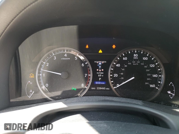 2014 Lexus GS 350 with VIN JTHCE1BLXE5022026, listed as a Copart auction lot 57058305 with 228,460 mi miles and Salvage title. Bid and sale history available at DreamBid. Image 9.