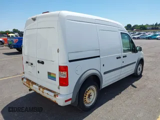 2013 Ford Transit Connect XLT с VIN NM0LS7BN3DT141638, выставлен на аукционе IAAI как лот 42732545 с пробегом 195 333 миль миль и . История ставок и продаж доступна на DreamBid. Изображение 4.