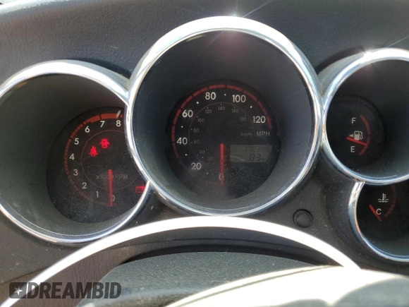 2006 Toyota Matrix STD with VIN 2T1KR32E76C583741, listed as a Copart auction lot 62544585 with 170,389 mi miles and Clean title. Bid and sale history available at DreamBid. Image 9.