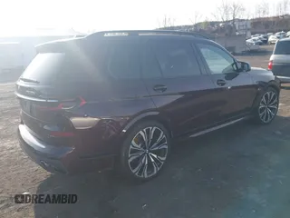 2023 BMW X7 M60i z VIN 5UX33EM03P9R02884, wystawiony jako IAAI lot #41879035 z przebiegiem 45 466 mil mil oraz . Historia ofert i sprzedaży dostępna na DreamBid. Obrazek 4.