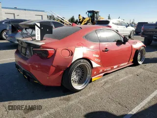 2017 Toyota 86 with VIN JF1ZNAA18H8705878, listed as a Copart auction lot 86106024 with 68,952 mi miles and Salvage Title. Bid and sale history available at carsss.com. Image 3.