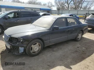 1998 Lexus LS 400 z VIN JT8BH28FXW0120238, wystawiony jako Copart lot #46925935 z przebiegiem 242 179 mil mil oraz Szkoda całkowita • Salvage title. Historia ofert i sprzedaży dostępna na DreamBid. Obrazek 1.