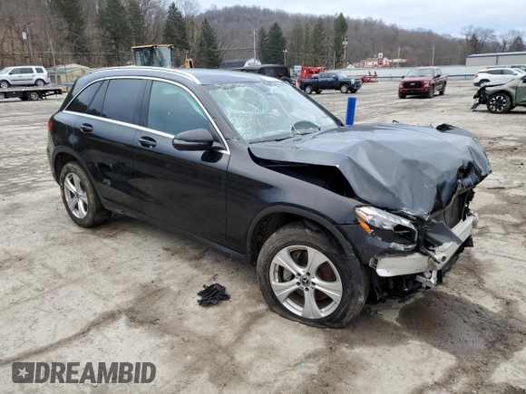 2017 Mercedes-Benz GLC with VIN WDC0G4KB1HV007677, listed as a Copart auction lot 39696093 with 107,848 mi miles. Bid and sale history available at carsss.com. Image 4.
