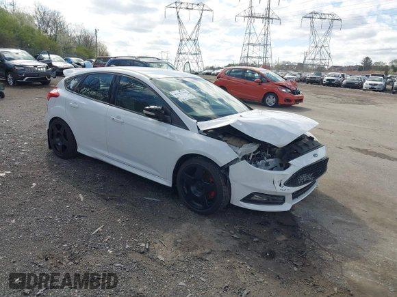 2017 Ford Focus ST with VIN 1FADP3L99HL310186, listed as a IAAI auction lot 41963368 with 93,769 mi miles and . Bid and sale history available at carsss.com. Image 1.
