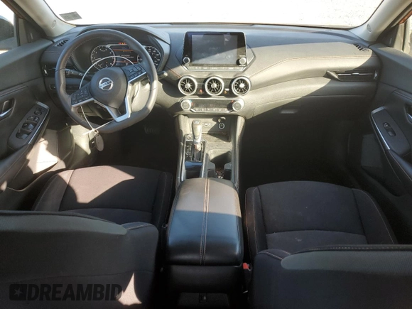 2020 Nissan Sentra SR with VIN 3N1AB8DV3LY261882, listed as a Copart auction lot 49199405 with 39,222 mi miles and Salvage Title. Bid and sale history available at DreamBid. Image 8.