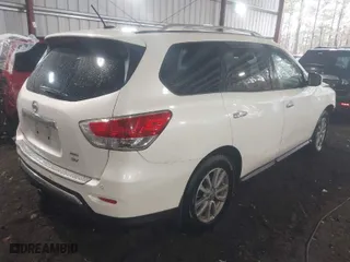 2015 Nissan Pathfinder Platinum with VIN 5N1AR2MM6FC611205, listed as a IAAI auction lot 41556344 with 86,366 mi miles. Bid and sale history available at carsss.com. Image 4.