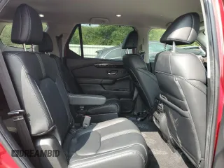 2024 Honda Pilot EX-L 7 Passenger with VIN 5FNYG2H55RB014873, listed as a Copart auction lot 69863864 with 2,935 mi miles and Salvage Title. Bid and sale history available at carsss.com. Image 12.