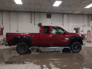 2013 Chevrolet Silverado 1500 LT with VIN 1GCRKSE76DZ273139, listed as a IAAI auction lot 42000114 with 199,155 mi miles and . Bid and sale history available at DreamBid. Image 14.