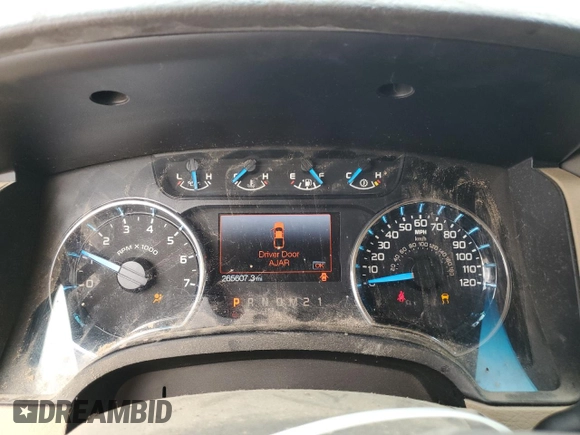 2013 Ford F-150 XL with VIN 1FTFW1CF6DKF13715, listed as a Copart auction lot 55394455 with 265,607 mi miles and Clean Title. Bid and sale history available at carsss.com. Image 9.