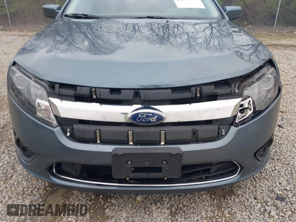 2011 Ford Fusion SE with VIN 3FAHP0HG5BR194971, listed as a IAAI auction lot 42038454 with 133,092 mi miles. Bid and sale history available at carsss.com. Image 6.