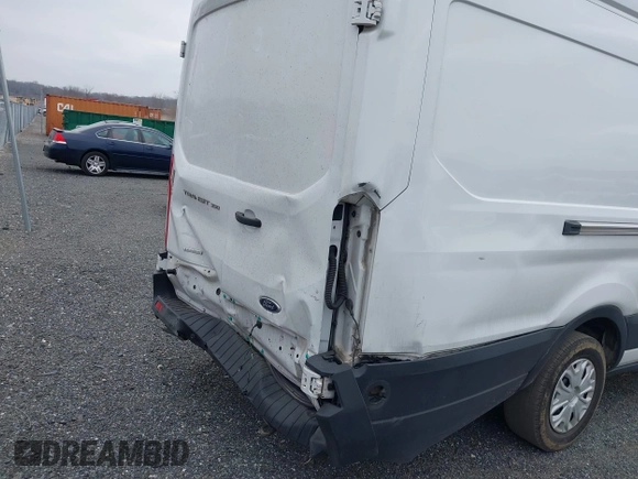 2019 Ford Transit with VIN 1FTBW3XG6KKA58407, listed as a IAAI auction lot 41790652 with 175,288 mi miles and . Bid and sale history available at DreamBid. Image 6.