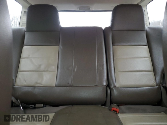 2008 Jeep Patriot Limited with VIN 1J8FT48W28D623151, listed as a Copart auction lot 44363375 with 218,930 mi miles and Salvage Title. Bid and sale history available at DreamBid. Image 10.