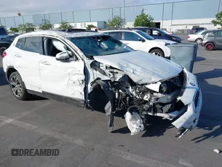 2020 BMW X2 sDrive28i z VIN WBXYH9C09L5P71255, wystawiony jako IAAI lot #39559794 z przebiegiem Nie podano mil oraz . Historia ofert i sprzedaży dostępna na DreamBid. Obrazek 1.