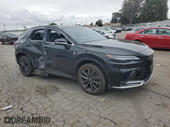 2024 Lexus RX 350 z VIN 2T2BAMCA1RC040460, wystawiony jako Copart lot #53509055 z przebiegiem 17 958 mil mil oraz Szkoda całkowita • Salvage title. Historia ofert i sprzedaży dostępna na DreamBid. Obrazek 4.