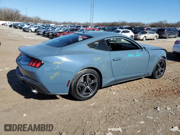 2025 Ford Mustang EcoBoost with VIN 1FA6P8TH5S5103934, listed as a Copart auction lot 43240215 with 121 mi miles and Salvage Title. Bid and sale history available at carsss.com. Image 3.