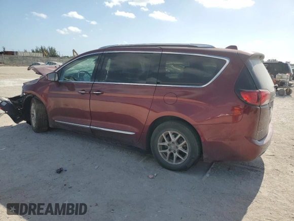 2020 Chrysler Pacifica Touring L z VIN 2C4RC1BG7LR135565, wystawiony jako Copart lot #54108915 z przebiegiem 62 639 mil mil oraz Nie do naprawy • Non repairable. Historia ofert i sprzedaży dostępna na DreamBid. Obrazek 2.