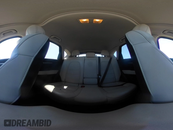 2018 Mazda CX-5 Grand Touring с VIN JM3KFBDM6J0326684, выставлен на аукционе IAAI как лот 42087646 с пробегом 111 192 миль миль и . История ставок и продаж доступна на DreamBid. Изображение 18.