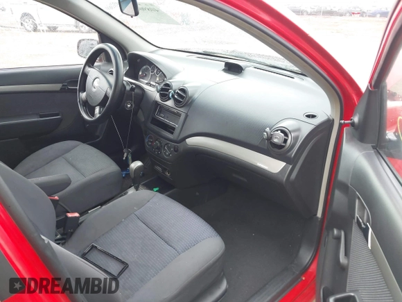 2008 Chevrolet Aveo LS with VIN KL1TD56618B052786, listed as a IAAI auction lot 40890445 with 164,714 mi miles and . Bid and sale history available at DreamBid. Image 5.