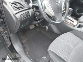 2014 Nissan Sentra SR with VIN 3N1AB7AP4EY341047, listed as a IAAI auction lot 41442591 with 152,429 mi miles. Bid and sale history available at carsss.com. Image 11.