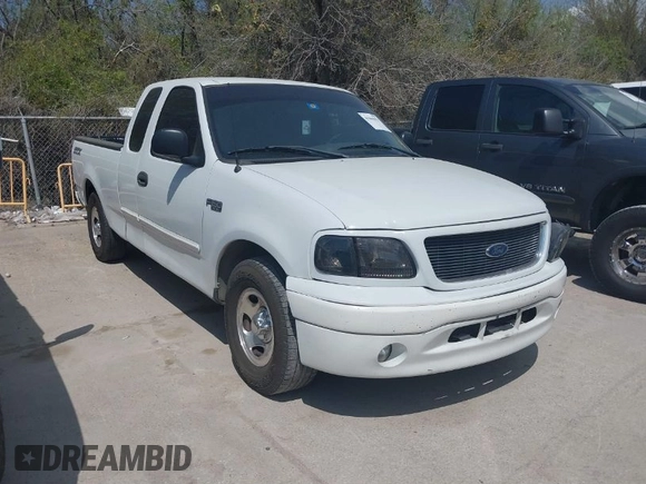 2004 Ford F-150 XL with VIN 2FTRX17264CA69306, listed as a IAAI auction lot 41869054 with 247,183 mi miles and . Bid and sale history available at DreamBid. Image 1.
