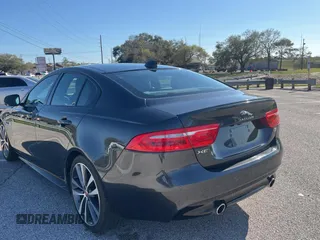 2019 Jaguar XE with VIN SAJAG4FV7KCP48855, listed as a Copart auction lot 48998825 with 98,923 mi miles and Clean Title. Bid and sale history available at DreamBid. Image 3.