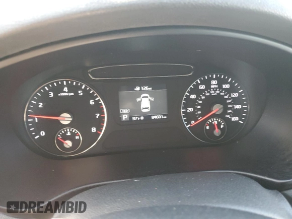 2019 Kia Sorento LX with VIN 5XYPGDA31KG508744, listed as a Copart auction lot 49115785 with 84,601 mi miles and Salvage Title. Bid and sale history available at DreamBid. Image 9.