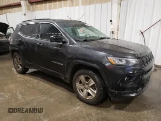 2022 Jeep Compass Altitude with VIN 3C4NJDBB3NT216606, listed as a Copart auction lot 47080645 with 44,825 mi miles and Salvage Title. Bid and sale history available at carsss.com. Image 4.