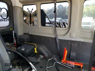 2019 Ford Transit с VIN 1FTYE2CM7KKA21210, выставлен на аукционе Copart как лот 55935235 с пробегом 261 234 миль миль и Списание • Salvage title. История ставок и продаж доступна на DreamBid. Изображение 11.