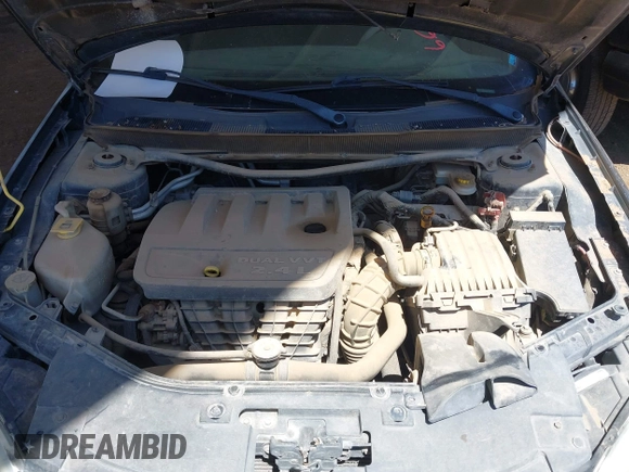 2013 Chrysler 200 Touring with VIN 1C3CCBBB1DN666019, listed as a IAAI auction lot 42058848 with Not Provided miles and . Bid and sale history available at carsss.com. Image 10.