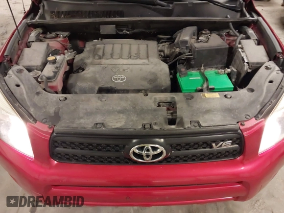 2006 Toyota RAV4 Sport with VIN JTMBK32V266003842, listed as a IAAI auction lot 41614629 with 168,196 mi miles. Bid and sale history available at carsss.com. Image 10.