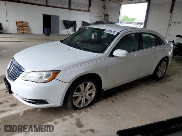 2013 Chrysler 200 Touring with VIN 1C3CCBBB0DN538581, listed as a Copart auction lot 54549154 with 154,119 mi miles and Non Repairable. Bid and sale history available at carsss.com. Image 1.