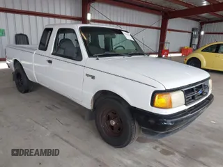 1994 Ford Ranger Splash with VIN 1FTCR14X1RPC55258, listed as a IAAI auction lot 41984754 with 226,240 mi miles. Bid and sale history available at carsss.com. Image 1.