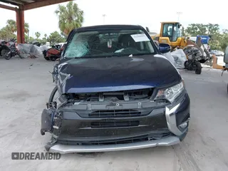 2018 Mitsubishi Outlander SE z VIN JA4AD3A30JZ058653, wystawiony jako IAAI lot #42188099 z przebiegiem 35 652 mil mil oraz . Historia ofert i sprzedaży dostępna na DreamBid. Obrazek 11.