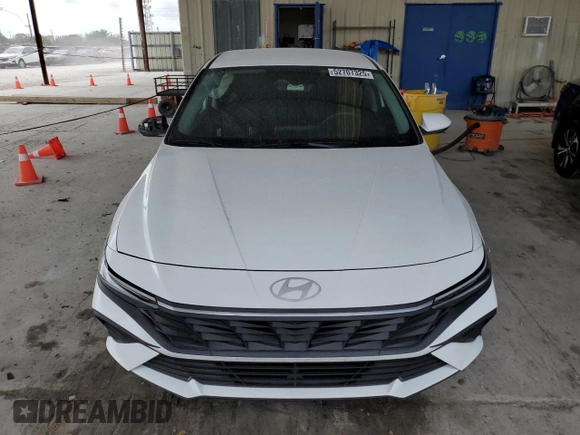 2024 Hyundai Elantra SEL with VIN KMHLM4DG9RU764026, listed as a Copart auction lot 52707325 with 13,660 mi miles and Non Repairable. Bid and sale history available at carsss.com. Image 5.