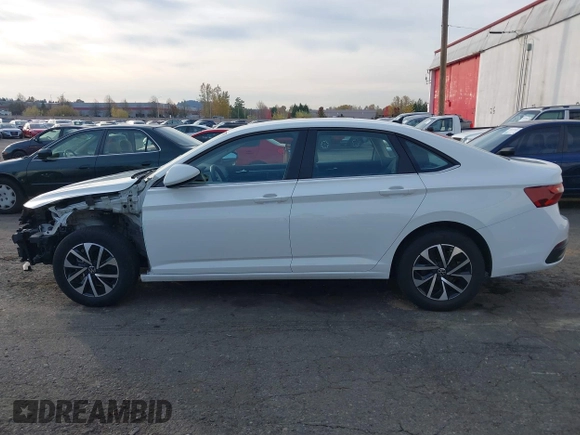 2022 Volkswagen Jetta with VIN 3VWNM7BU0NM020740, listed as a IAAI auction lot 40719285 with 43,570 mi miles and . Bid and sale history available at DreamBid. Image 15.