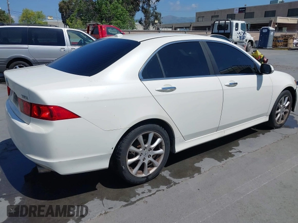 2008 Acura TSX with VIN JH4CL968X8C018679, listed as a IAAI auction lot 42075569 with 151,377 mi miles and . Bid and sale history available at DreamBid. Image 4.