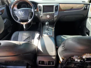2013 Hyundai Equus Signature with VIN KMHGH4JH4DU058836, listed as a Copart auction lot 51837815 with 112,093 mi miles and Salvage Title. Bid and sale history available at DreamBid. Image 8.