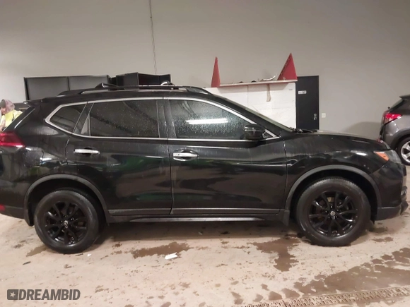 2018 Nissan Rogue S with VIN 5N1AT2MV1JC726507, listed as a IAAI auction lot 41468141 with 80,101 mi miles. Bid and sale history available at carsss.com. Image 13.